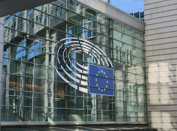 Wider die Sperrklausel bei Wahlen zum Europäischen Parlament
